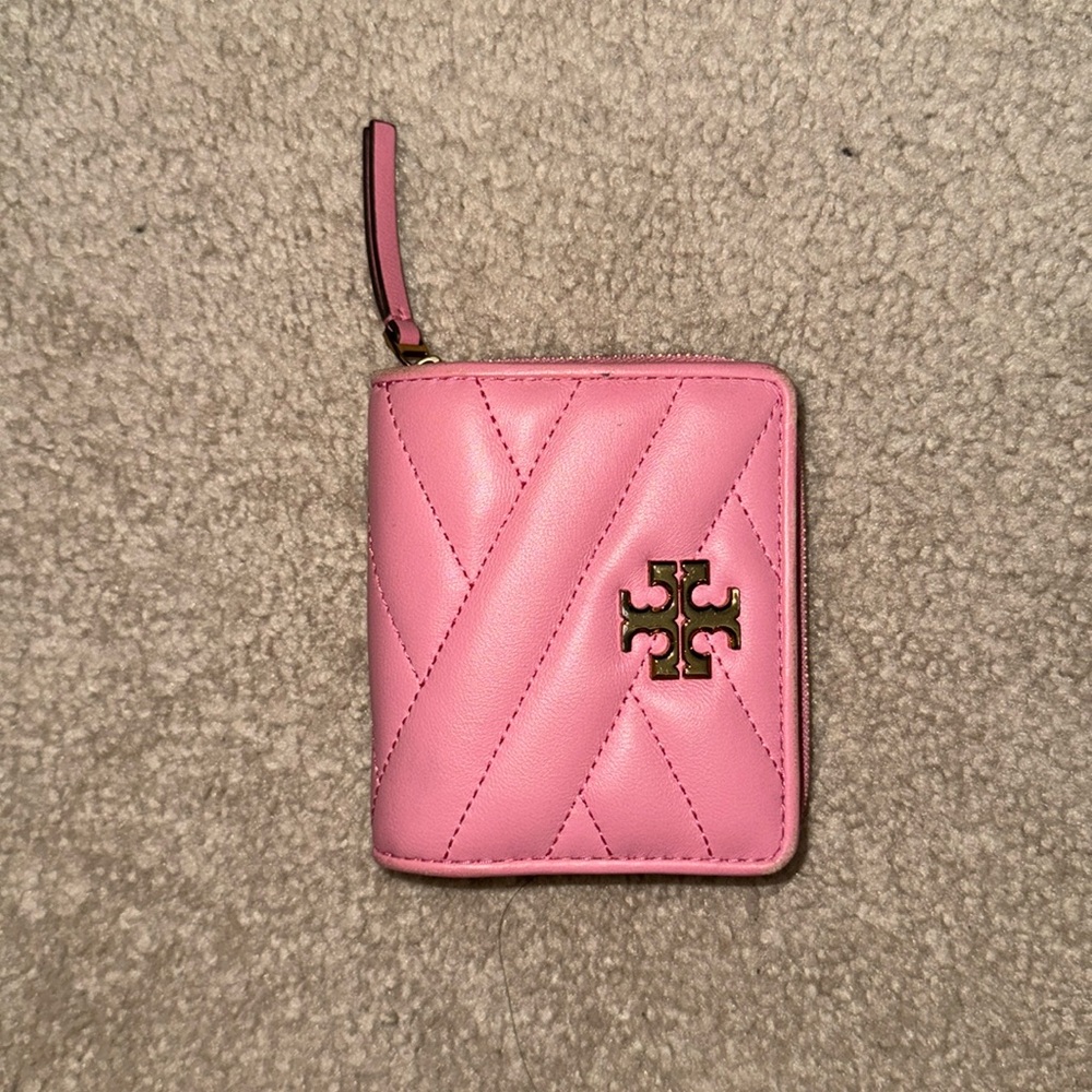 Tory Burch wallet